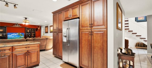 4 dormitorios villa en venta en Miami, Miami-Dade, Florida, USA № 614168 13