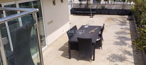 Ático de 3 dormitorios en Swieqi, Malta No. 8712 2