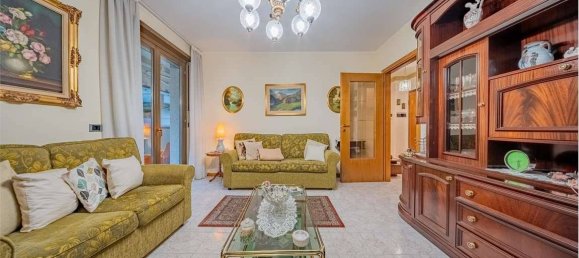 2 غرف نوم شقة في Sondrio, Italy رقم 317690 4