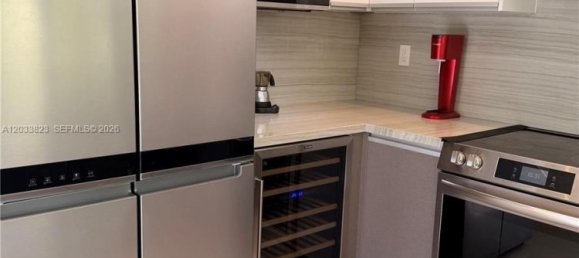 2 dormitorios villa en alquiler en Miami, Miami-Dade, Florida, USA № 614947 8