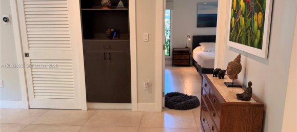 2 dormitorios villa en alquiler en Miami, Miami-Dade, Florida, USA № 614947 21
