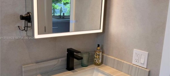 2 dormitorios villa en alquiler en Miami, Miami-Dade, Florida, USA № 614947 17