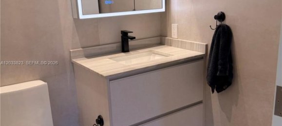 2 dormitorios villa en alquiler en Miami, Miami-Dade, Florida, USA № 614947 12