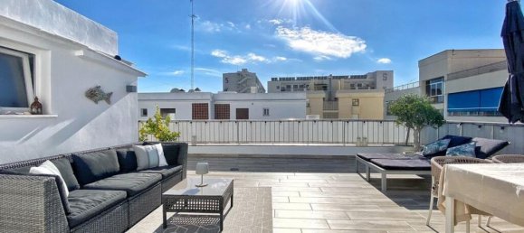 Ático de 1 dormitorio en Marbella, Spain No. 183731 2