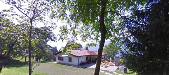 Villa de 4 habitaciónes en Pian Camuno, Italy No. 335559 14