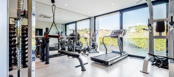 5 Schlafzimmer Villa in El Madronal, Spain, Nr. 34150 24