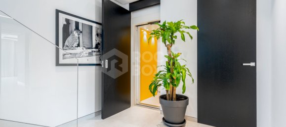 5 Schlafzimmer Villa in El Madronal, Spain, Nr. 34150 27