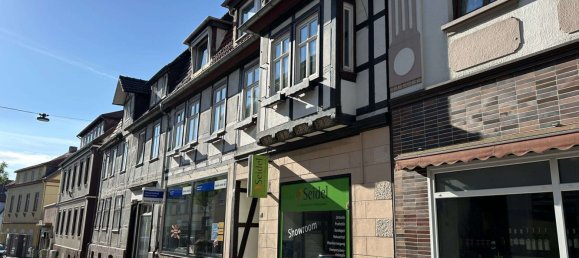 215m² Building in Hoxter, Germany No. 188185 2