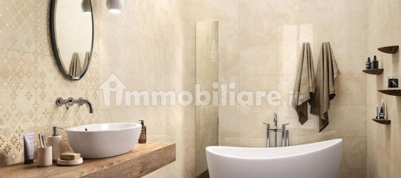 Edificio de 2 dormitorios en Penne, Italy No. 342119 2