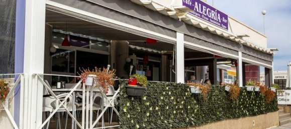 3 bedrooms Villa in Vistabella, Spain No. 7019 8