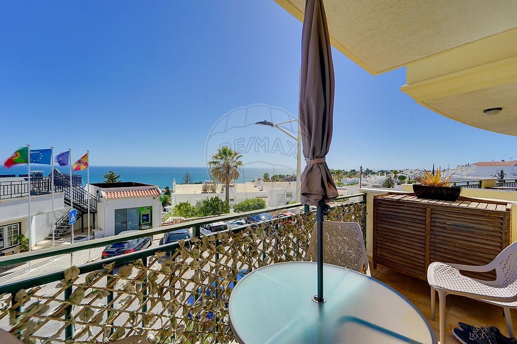 2 bedrooms Apartment in Albufeira, Portugal No. 333897