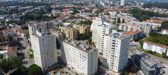 3 Schlafzimmer Wohnung in Porto, Portugal, Nr. 309236 25