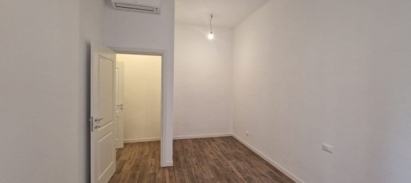 2 bedrooms Apartment in Milan, Italy No. 364917 12
