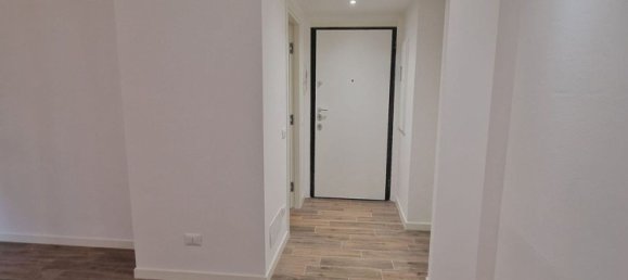 2 bedrooms Apartment in Milan, Italy No. 364917 29