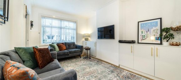 2 bedrooms House in London, United Kingdom No. 12926 2