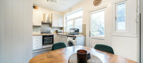 2 bedrooms House in London, United Kingdom No. 12926 8