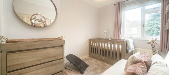 2 bedrooms House in London, United Kingdom No. 12926 6