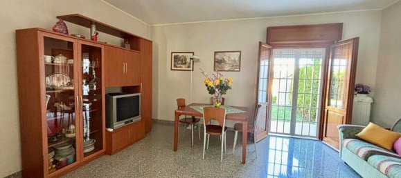Villa de 8 divisões em Ardea, Italy N.º 289649 10