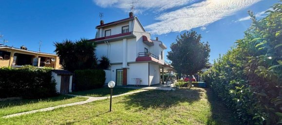 Villa de 8 divisões em Ardea, Italy N.º 289649 7