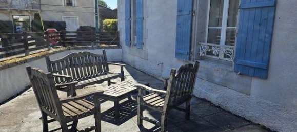 3 Schlafzimmer Haus in Charente, France, Nr. 309637 2