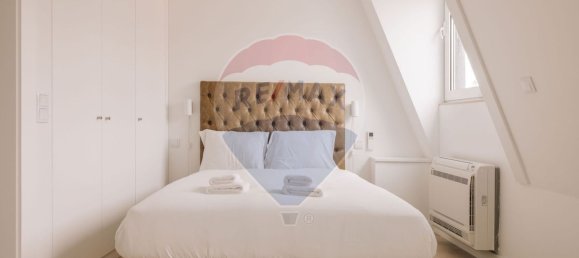 2 bedrooms Apartment in Lisbon, Portugal No. 12690 3