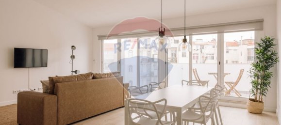 2 bedrooms Apartment in Lisbon, Portugal No. 12690 4