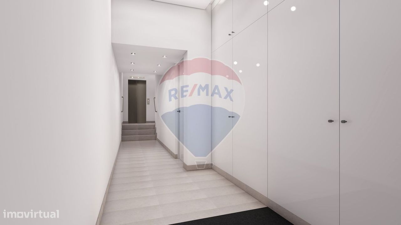 2 bedrooms Apartment in Lisbon, Portugal No. 12690