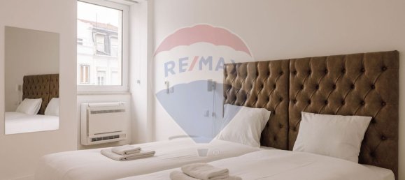 2 bedrooms Apartment in Lisbon, Portugal No. 12690 5