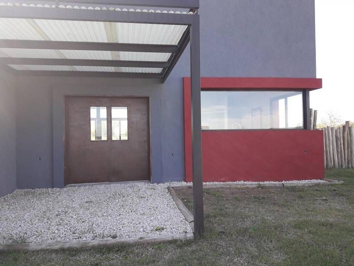 3 bedrooms House in Escobar, Argentina No. 95133