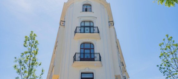 4 rooms Apartment in Mariahilf, Austria No. 169882 3