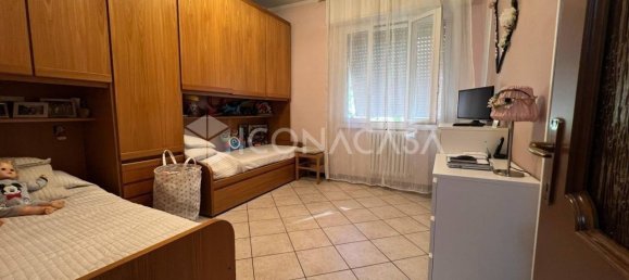 Apartamento de 2 dormitorios en Monza, Italy No. 272261 13