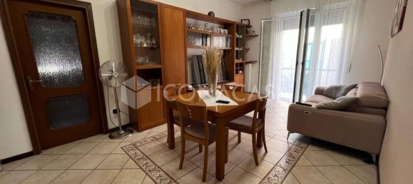 Apartamento de 2 dormitorios en Monza, Italy No. 272261 3