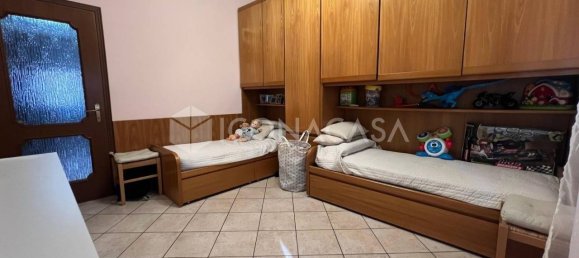 Apartamento de 2 dormitorios en Monza, Italy No. 272261 12