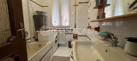 Apartamento de 2 dormitorios en Monza, Italy No. 272261 9