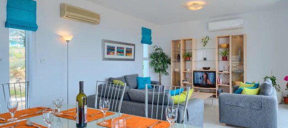 3 bedrooms Villa in Pegeia, Cyprus No. 6051 11