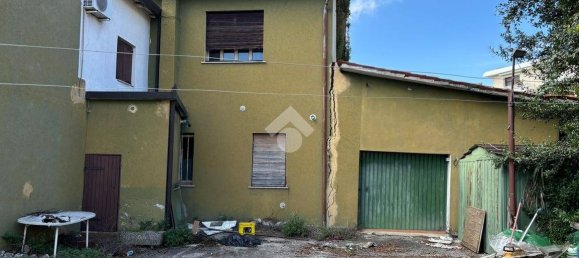 2 bedrooms Apartment in Venice, Italy No. 227828 3