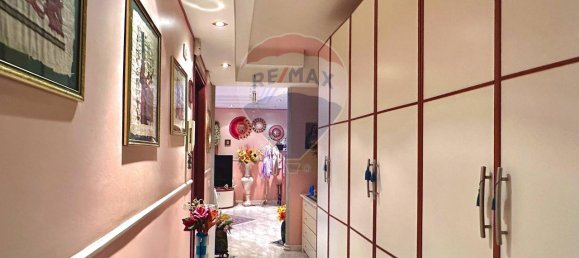 Apartamento de 4 habitaciónes en Catania, Italy No. 236518 5