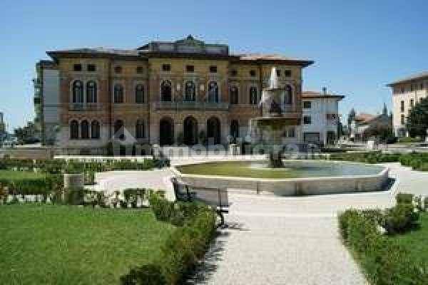 Коммерческая недвижимость с 1 комнатой в Понте ди Пьяве, Италия № 221417