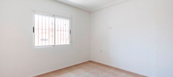 Casa de 3 dormitorios en Algorfa, Spain No. 178136 5