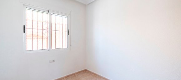 Casa de 3 dormitorios en Algorfa, Spain No. 178136 12