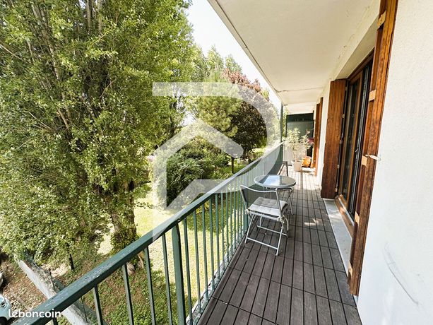 Квартира с 3 спальнями в Суази-су-Монморанси, Франция № 359604