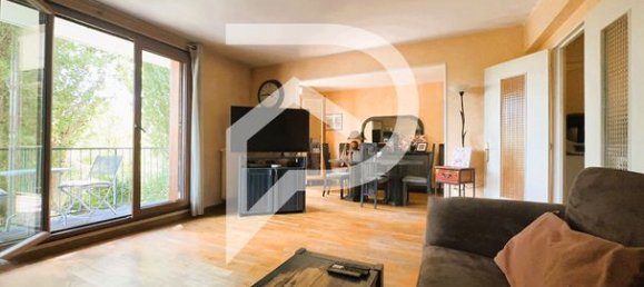 Квартира с 3 спальнями в Суази-су-Монморанси, Франция № 359604 2