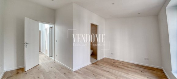 3 Schlafzimmer Doppelhaus in Suresnes, France, Nr. 281010 12