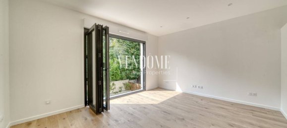 3 Schlafzimmer Doppelhaus in Suresnes, France, Nr. 281010 5