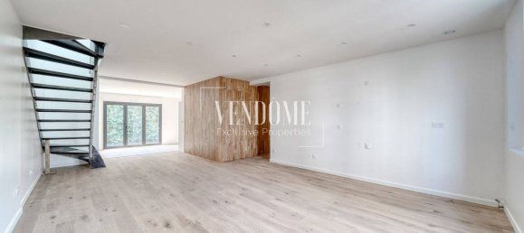 3 Schlafzimmer Doppelhaus in Suresnes, France, Nr. 281010 7