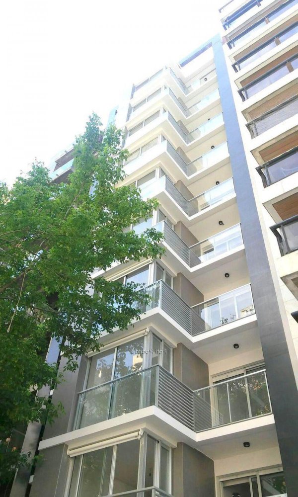 2 bedrooms Apartment in Montevideo, Uruguay No. 9803