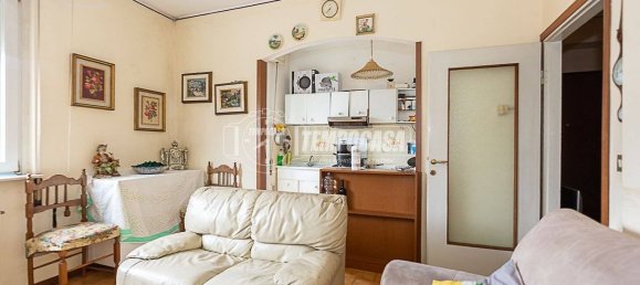 Квартира с 2 спальнями в Казальпустерленго, Италия № 213274 8