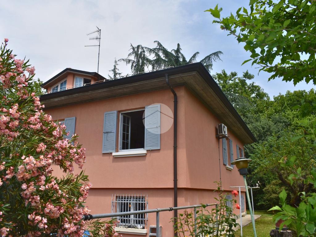 4 chambres Villa à Parma, Italy No. 320819