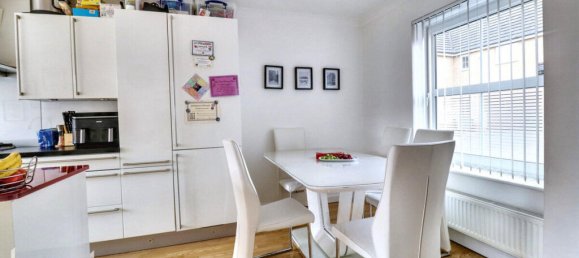 3 bedrooms House in Grays, United Kingdom No. 4963 18