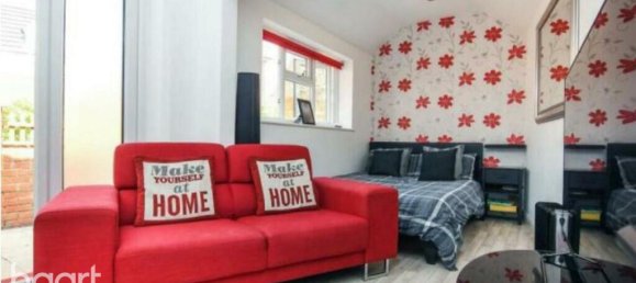 3 bedrooms House in Grays, United Kingdom No. 4963 22